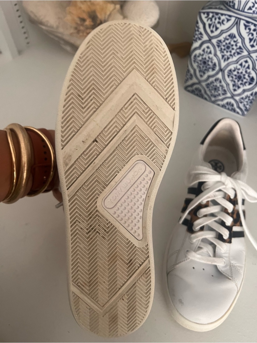 Authentic Tory Burch shoes w/ dust bag - Picture 11 of 12